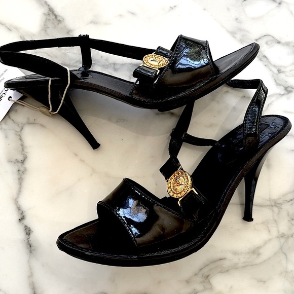 💯 LOUIS VUITTON Black and Gold Women's Heels Size 39.5 - Picture 1 of 13
